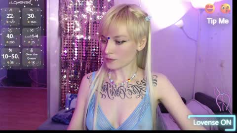 Mischelle online show from December 27, 1:43 am