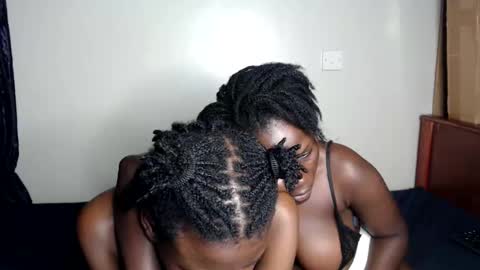 lati online show from April 21, 2:01 pm