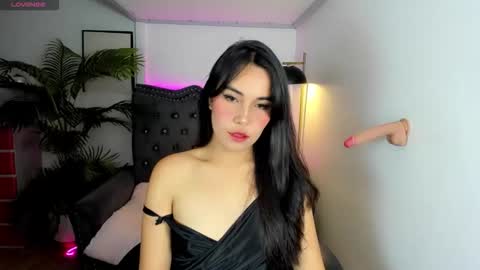 malicious_bitchcarla69xx online show from May 3, 4:40 am