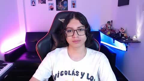 Snapshot of malik_harrison_ chatting on February 12, 3:38 pm Malik online show from February 12, 3:38 pm