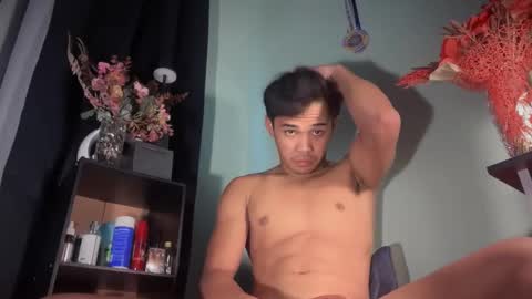 Snapshot of malikgray chatting on February 23, 2:31 am Malik online show from February 23, 2:31 am