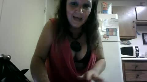 Snapshot of malinda702 chatting on September 27, 1:10 am malinda702 online show from September 27, 1:10 am