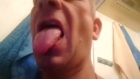 malinowy85 online show from October 4, 6:50 pm