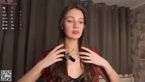 Evelyn online show from March 1, 4:03 am