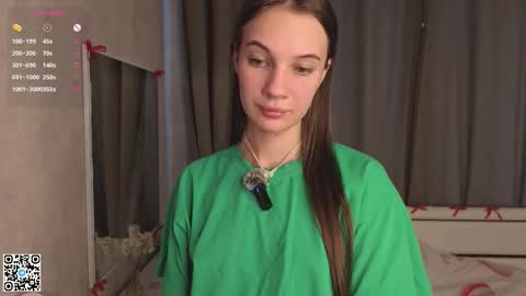 Evelyn online show from March 9, 4:16 am