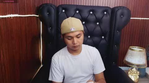 maliyah_vaughan online show from April 26, 2:48 pm