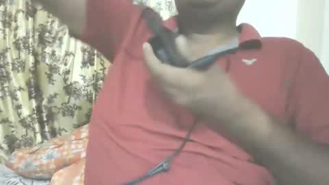 Snapshot of mallik63040 chatting on October 29, 5:20 am Sree0703 online show from October 29, 5:20 am