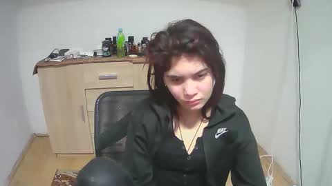 mallorymyersx online show from January 17, 9:07 pm