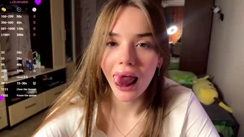 Jinny online show from March 4, 3:29 pm