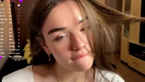 Jinny online show from April 22, 3:24 pm