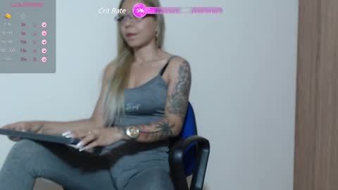 Malory  online show from December 2, 1:14 am