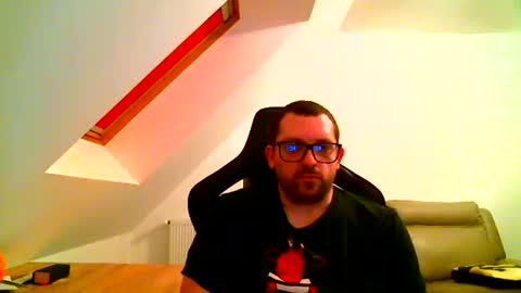 Snapshot of malou2927 chatting on January 4, 8:27 pm breton online show from January 4, 8:27 pm