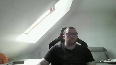 Snapshot of malou2927 chatting on January 5, 12:31 pm breton online show from January 5, 12:31 pm