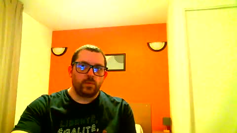 Snapshot of malou2927 chatting on January 11, 4:36 pm breton online show from January 11, 4:36 pm