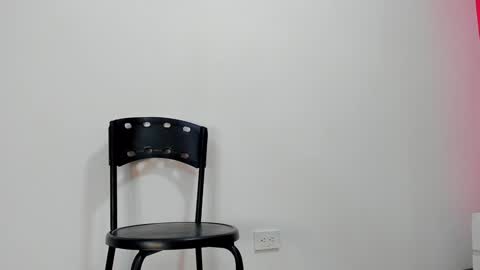 Snapshot of malu_horny_69 chatting on December 4, 11:30 am Melanie online show from December 4, 11:30 am