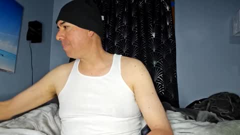 maluma1981 online show from February 8, 5:11 am