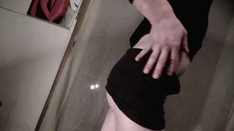 Snapshot of malvinkasen chatting on January 20, 3:15 am Anamalenka online show from January 20, 3:15 am