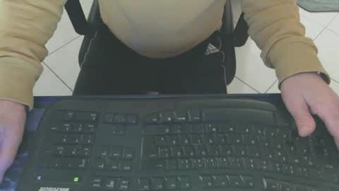 maly246 online show from February 14, 12:24 pm