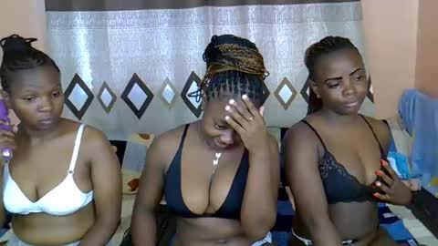 mama_pussie online show from February 4, 1:28 pm