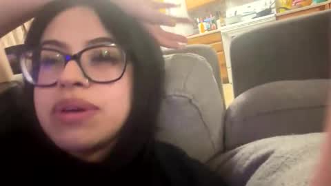 Snapshot of mamaboozey chatting on April 3, 8:12 am mamaboozey online show from April 3, 8:12 am
