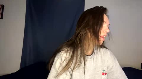 Deja  Jonjon online show from January 11, 4:48 am