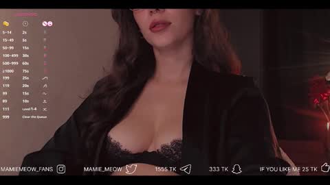 Your Miss Alice  online show from November 28, 7:00 am