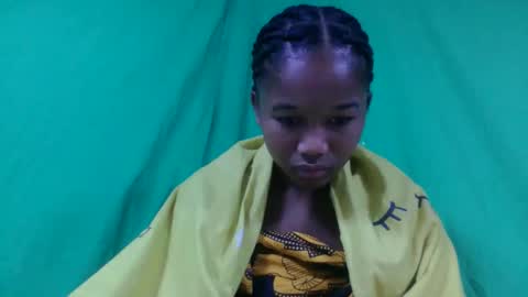 mamieriela online show from February 13, 12:34 pm