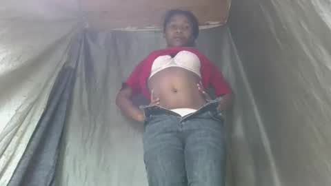 mamieriela online show from April 16, 12:39 pm