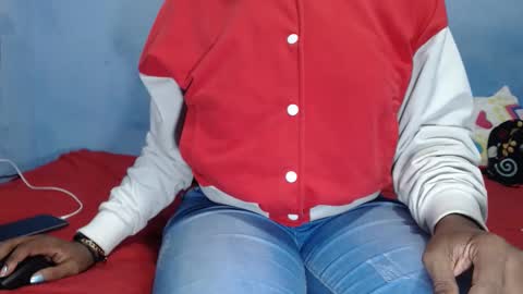 Snapshot of mamy02 chatting on February 14, 10:28 am cristal online show from February 14, 10:28 am