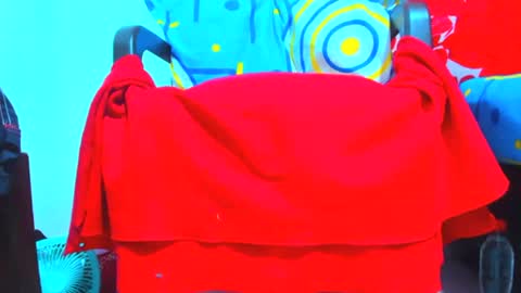 Snapshot of mamy02 chatting on October 12, 3:27 am cristal online show from October 12, 3:27 am