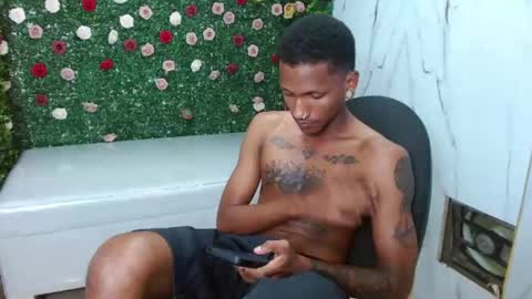 man_san11 online show from December 17, 6:14 pm