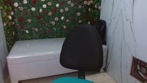 man_san11 online show from December 22, 3:31 pm