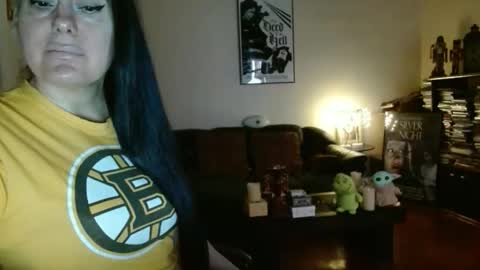 mandaloriangirlsfight online show from December 3, 6:06 pm