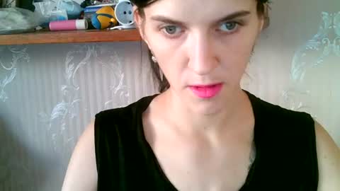 Snapshot of mandari_lukc chatting on June 21, 1:24 pm Mandari lukc online show from June 21, 1:24 pm