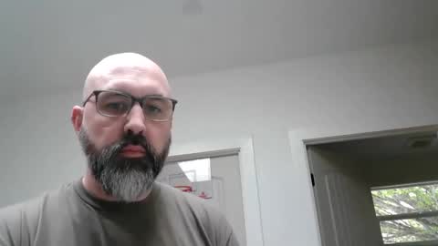 Snapshot of mandime017 chatting on April 21, 8:23 pm mandime017 online show from April 21, 8:23 pm