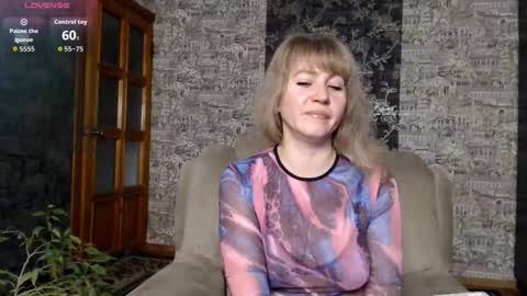 Mandy  online show from October 17, 11:24 am
