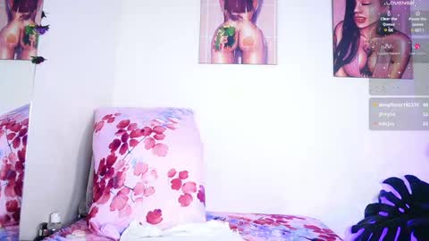 Snapshot of mandy_l33_ chatting on March 8, 2:12 am mandy_l33_ online show from March 8, 2:12 am