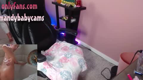 MandyBabyXXX online show from October 14, 8:42 pm