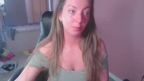 MandyBabyXXX online show from January 9, 10:44 pm