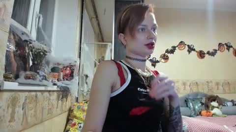 Mandy online show from October 26, 3:40 pm