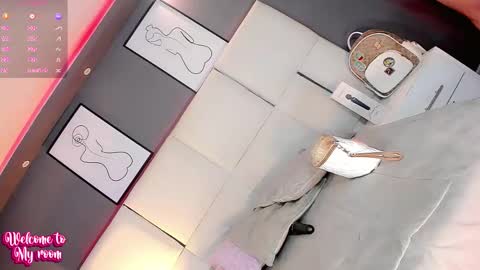 Snapshot of manellyksparklee chatting on October 20, 1:11 pm manellyksparklee online show from October 20, 1:11 pm