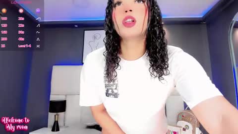 Snapshot of manellyksparklee chatting on November 6, 2:07 pm manellyksparklee online show from November 6, 2:07 pm