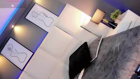 Snapshot of manellyksparklee chatting on November 24, 1:00 pm manellyksparklee online show from November 24, 1:00 pm