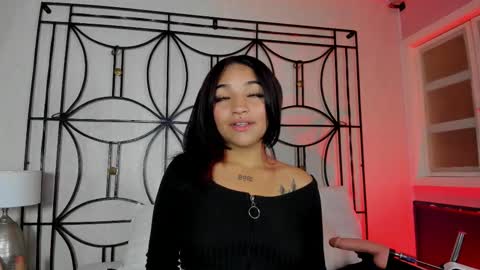 manelyk_evanss online show from February 23, 5:54 pm