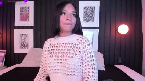 manelyk_evanss online show from March 30, 5:58 pm