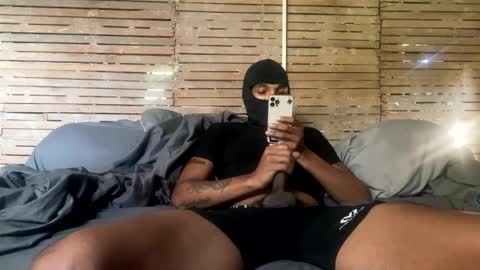 Snapshot of mani4sexy chatting on October 4, 2:26 pm Mani4sexy online show from October 4, 2:26 pm