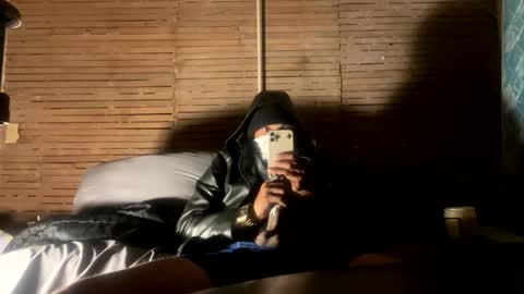 Snapshot of mani4sexy chatting on October 16, 5:08 am Mani4sexy online show from October 16, 5:08 am