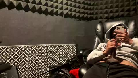 Snapshot of mani4sexy chatting on January 16, 5:44 am Mani4sexy online show from January 16, 5:44 am