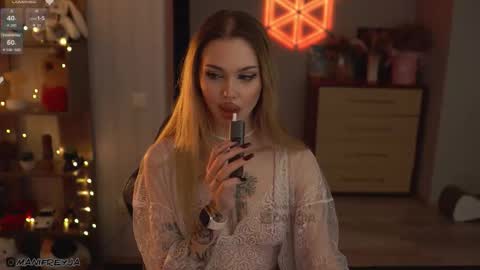 Amelie online show from October 1, 11:33 pm