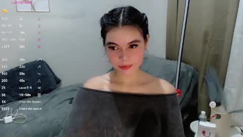 manilynforyou online show from November 18, 8:41 am